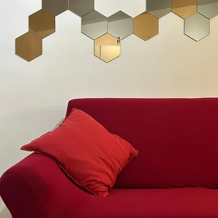 Fab Signature Stay, Rome Airport